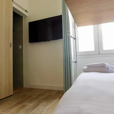 Readmyhostprofile! Private 6 Ac Bedrooms Villa With Pool 아파트 케인즈수르메르