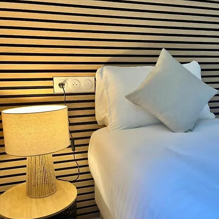 Readmyhostprofile! Private 6 Ac Bedrooms Villa With Pool 아파트 케인즈수르메르
