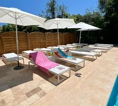 Readmyhostprofile! Private 6 Ac Bedrooms Villa With Pool