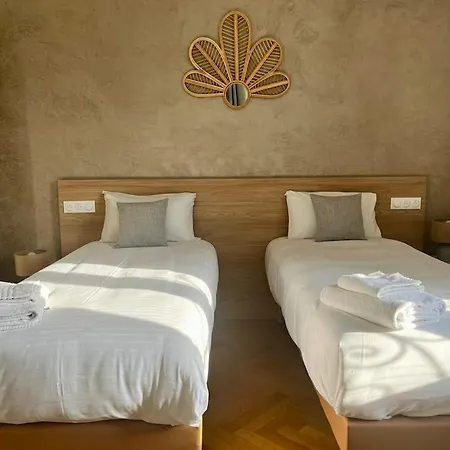 Readmyhostprofile! Private 6 Ac Bedrooms Villa With Pool 아파트 *