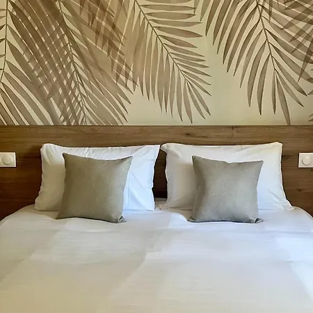 아파트 Readmyhostprofile! Private 6 Ac Bedrooms Villa With Pool 케인즈수르메르
